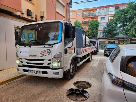 Limpieza de imbornales en Galicia: ¿por qué es clave para evitar calles encharcadas?