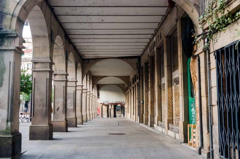 Caso real en Pontevedra: una reforma que ocultó la arqueta de un local comercial